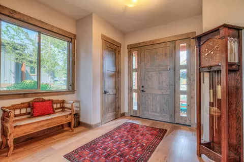 60442 Snap Shot Loop, Bend, OR 97702 photo 15