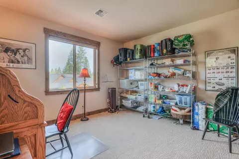 60442 Snap Shot Loop, Bend, OR 97702 photo 34