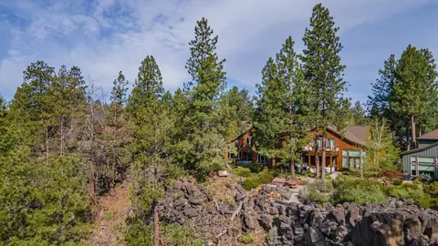 60442 Snap Shot Loop, Bend, OR 97702 photo 13