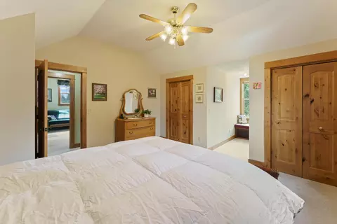 63620 Hughes Rd, Bend, OR 97701 photo 32