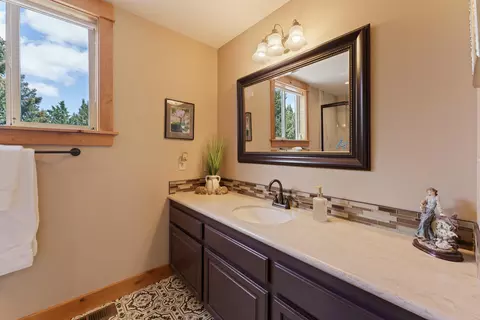 63620 Hughes Rd, Bend, OR 97701 photo 29