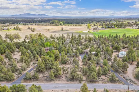 63620 Hughes Rd, Bend, OR 97701 photo 46