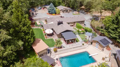 2850 Midway Ave, Grants Pass, OR 97527