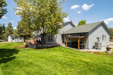 Exterior - 23308 Chisholm Trl, Bend, OR 97702 photo 13 of 18