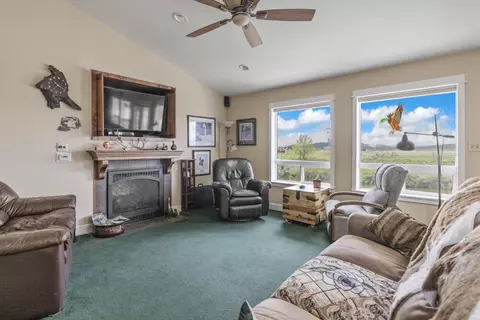 405 W Water St, Merrill, OR 97633 photo 4