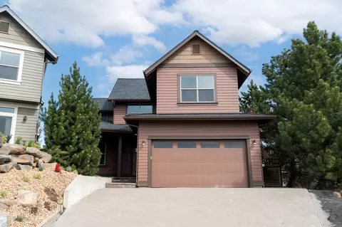 2598 NW Awbrey Point Cir, Bend, OR 97703