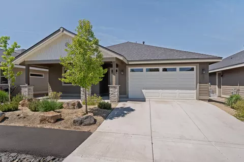 2695 NW 23rd #60, Redmond, OR 97756