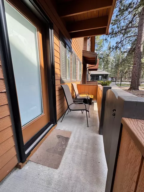 56856 Enterprise Dr #E5, Sunriver, OR 97707 photo 14