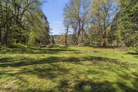 Exterior - 2800 Cedar Flat Rd, Williams, OR 97544 photo 11 of 15