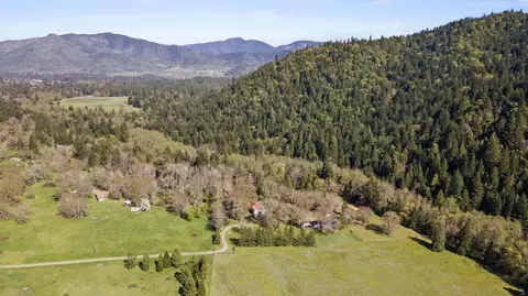 View/Area - 2800 Cedar Flat Rd, Williams, OR 97544 photo 6 of 8