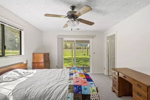 Bedroom - 2800 Cedar Flat Rd, Williams, OR 97544 photo 1 of 5