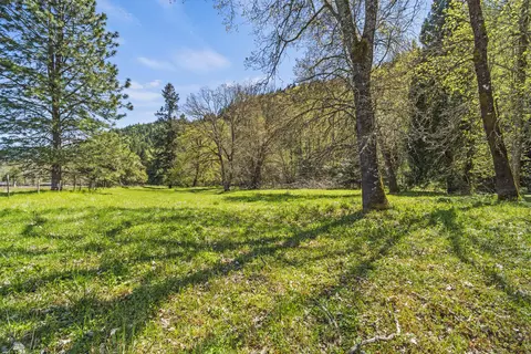 Exterior - 2800 Cedar Flat Rd, Williams, OR 97544 photo 13 of 15