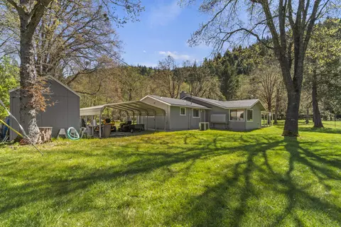 Exterior - 2800 Cedar Flat Rd, Williams, OR 97544 photo 3 of 15
