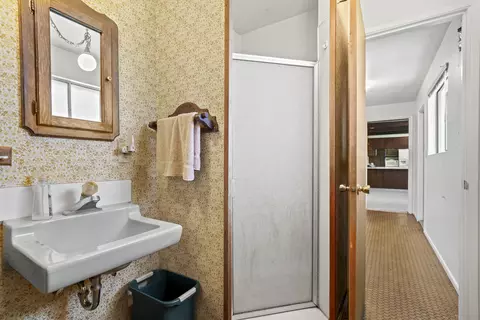 Bath - 2800 Cedar Flat Rd, Williams, OR 97544 photo 1 of 2