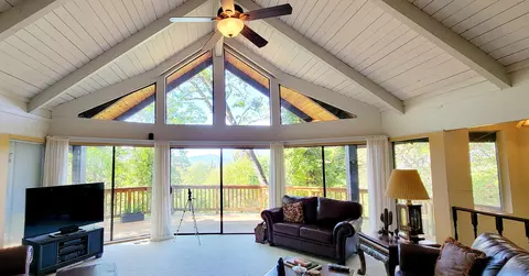 Other - 521 Harper Loop, Grants Pass, OR 97527 photo 3 of 8