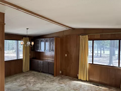 15834 Jackpine Rd, La Pine, OR 97739 photo 8