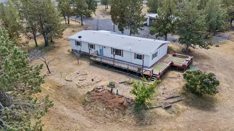 791 SE Akins Dr, Prineville, OR 97754
