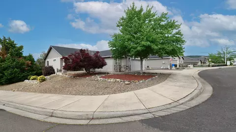 1180 Highlands Dr, Eagle Point, OR 97524 photo 29