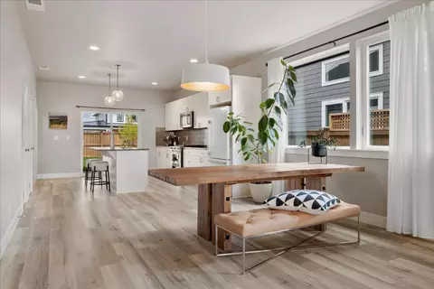 Dining - 20518 Murphy Rd, Bend, OR 97702 photo 1 of 1