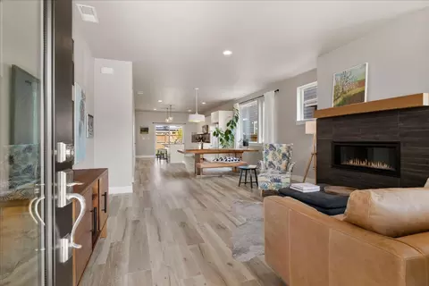 Entry Way - 20518 Murphy Rd, Bend, OR 97702 photo 1 of 1
