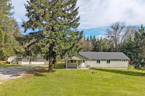 7919 Lower River Rd, Grants Pass, OR 97526