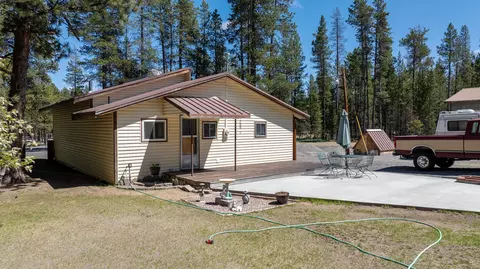 52365 Stearns Rd, La Pine, OR 97739 photo 2