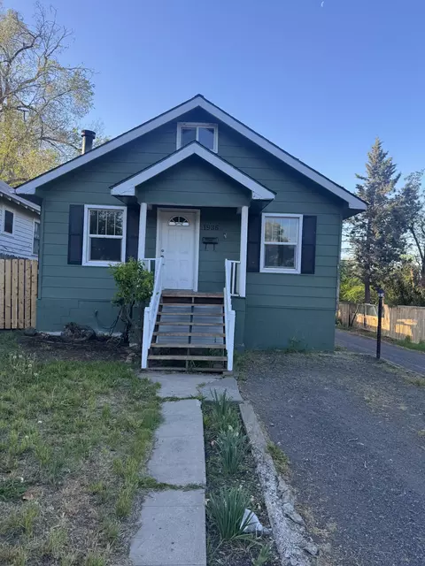 1936 Fremont St, Klamath Falls, OR 97601
