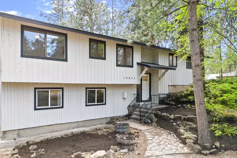 19815 Nugget Ave, Bend, OR 97702