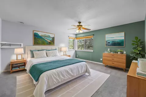 Bedroom - 63232 Peterman Ln, Bend, OR 97701 photo 1 of 3