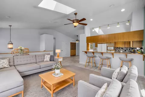 Living - 63232 Peterman Ln, Bend, OR 97701 photo 1 of 4