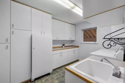Other - 63232 Peterman Ln, Bend, OR 97701 photo 3 of 11