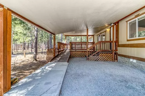 52084 Red Pne, La Pine, OR 97739 photo 4