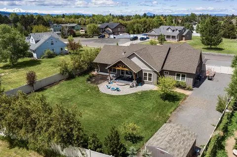 Exterior - 21447 Belknap Dr, Bend, OR 97701 photo 8 of 8
