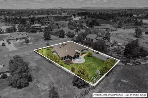 View/Area - 21447 Belknap Dr, Bend, OR 97701 photo 1 of 1