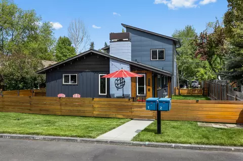 830 NW 12th St #12, Bend, OR 97703