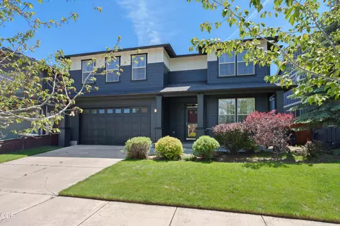 21177 Ritz Pl, Bend, OR 97702
