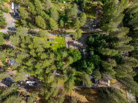 View/Area - 4425 Evans Creek Rd, Rogue River, OR 97537 photo 5 of 7