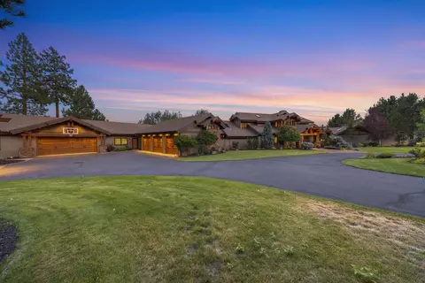Exterior - 18883 Sutherland Ct, Bend, OR 97702 photo 14 of 23