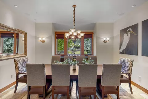 Dining - 18883 Sutherland Ct, Bend, OR 97702 photo 2 of 2