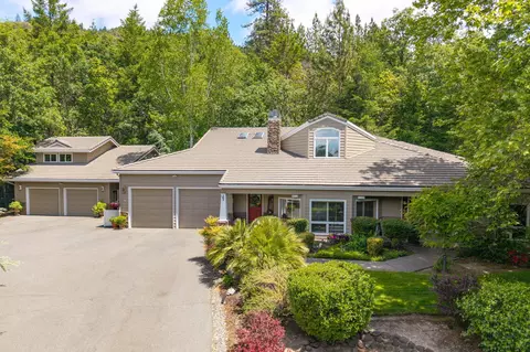 191 Spring Mountain Rd, Grants Pass, OR 97526