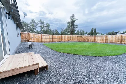 24880 Deer Ln, Bend, OR 97701 photo 30