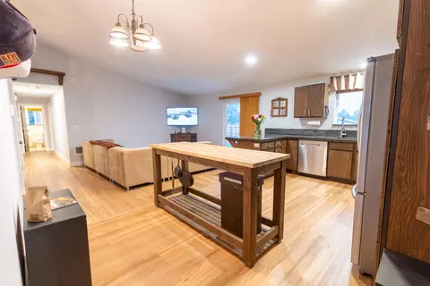 24880 Deer Ln, Bend, OR 97701 photo 10