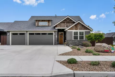 4190 SW Badger Ct #85, Redmond, OR 97756