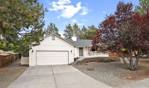 1320 NE Sharkey Ter, Bend, OR 97701