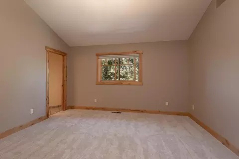 23030 Bear Creek Rd, Bend, OR 97701 photo 30