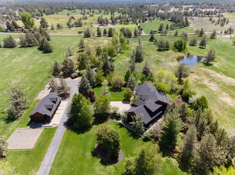 23030 Bear Creek Rd, Bend, OR 97701 photo 44