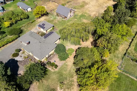 2045 E Main St, Ashland, OR 97520 photo 6