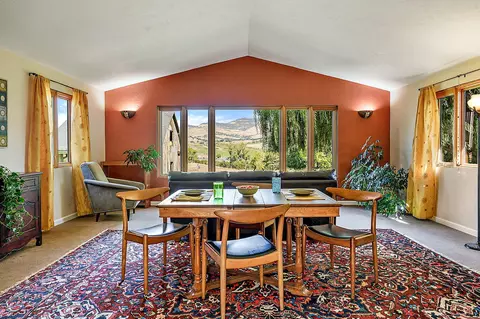 2045 E Main St, Ashland, OR 97520 photo 41