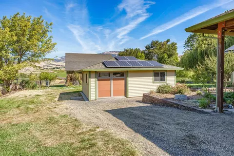 2045 E Main St, Ashland, OR 97520 photo 58