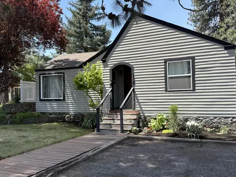 135 SE 4th St, Bend, OR 97702 photo 26